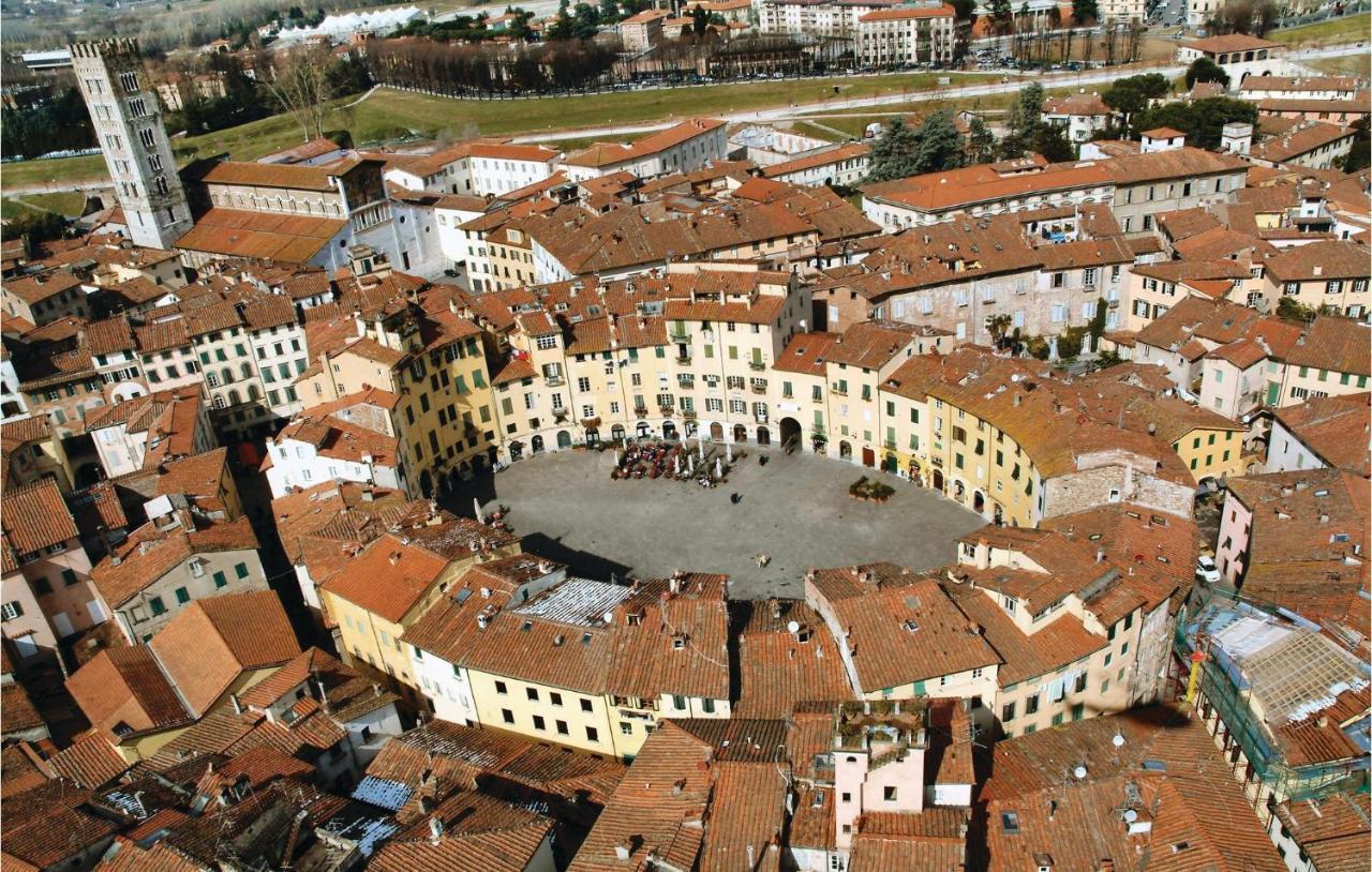 Alloro 1 Montecarlo Esterno foto